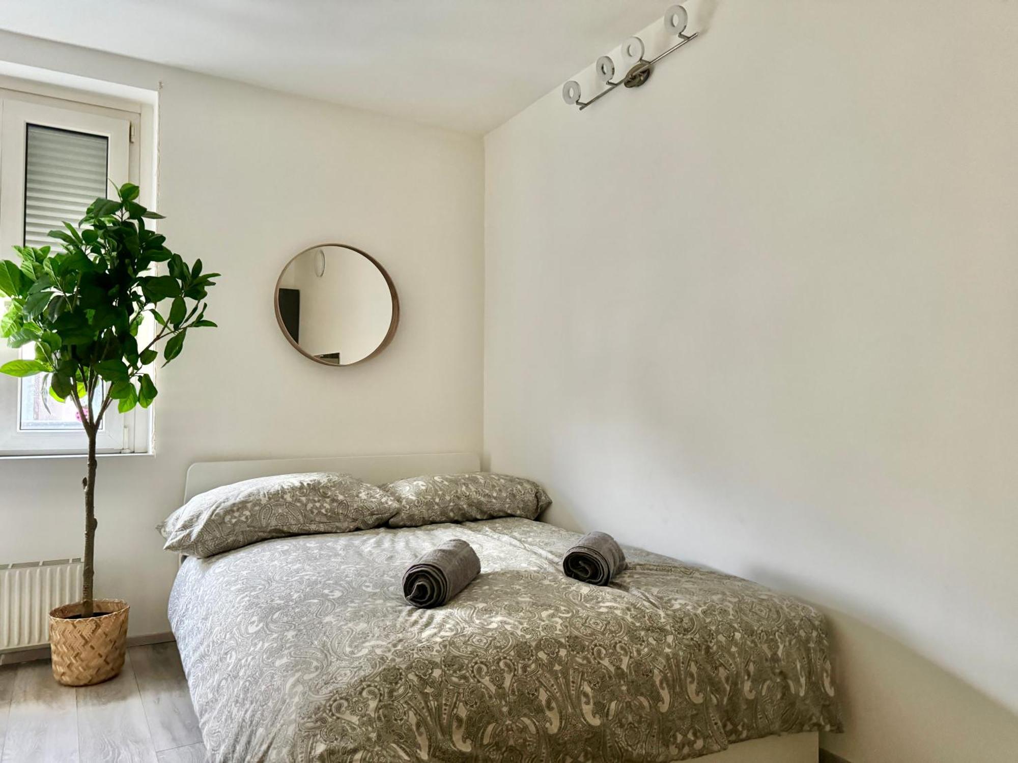 Stylish Schonbrunn Apartments With Free Parking 维也纳 外观 照片